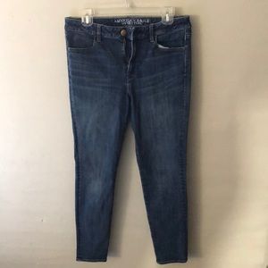 American Eagle Hi-Rise Jegging